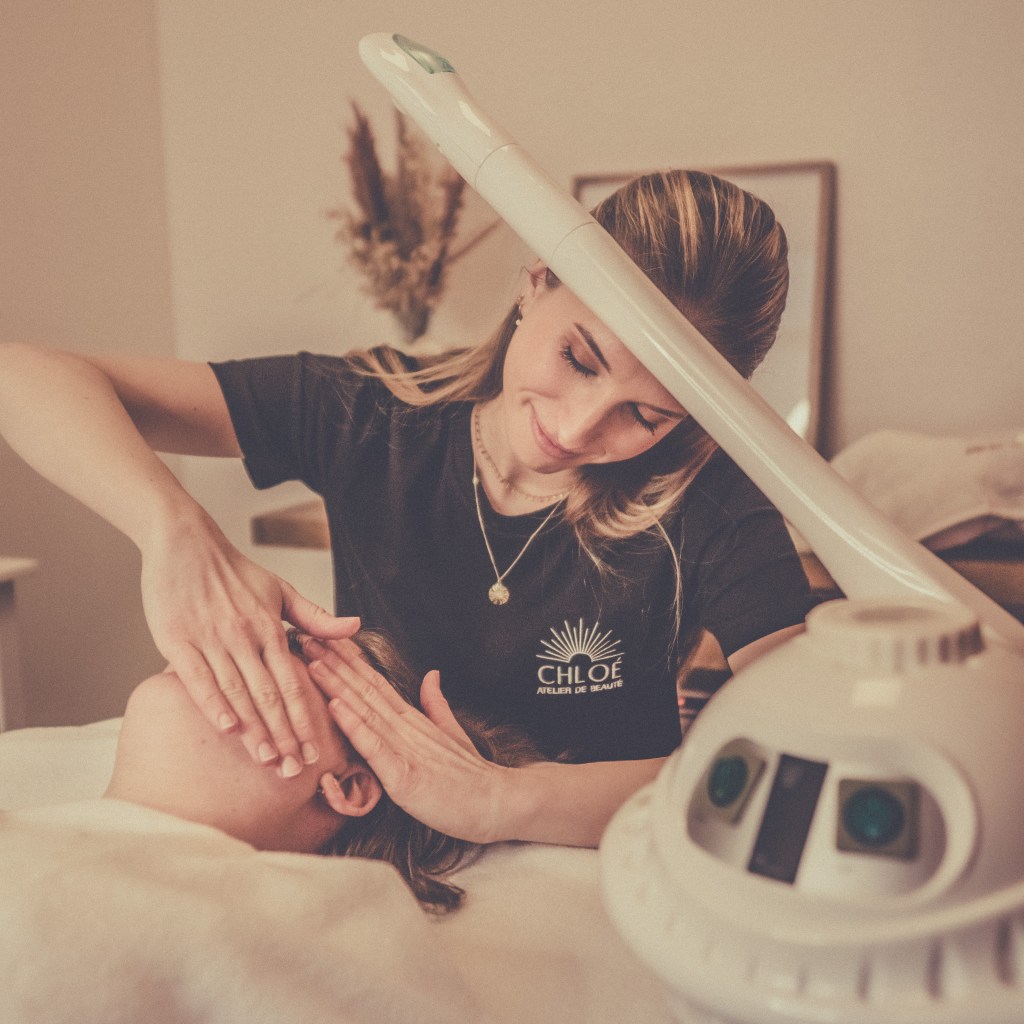 Soin visage purifiant avec vapozone