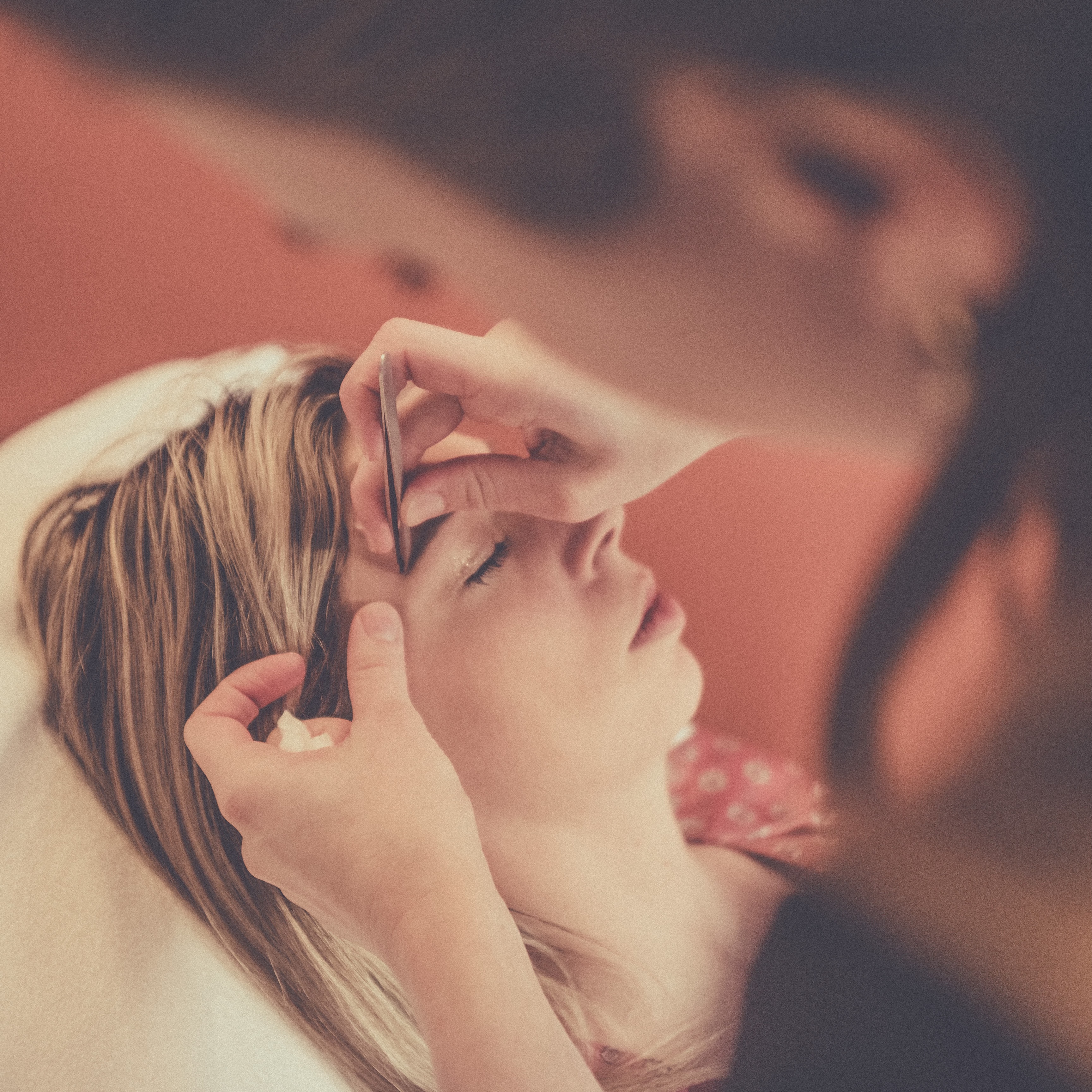 Restructuration des sourcils